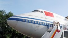 以波音747飞机为载体，空军一号机舱成为婚礼殿堂